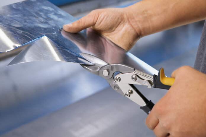 Инструменты для резки различных материалов - обзор ножей и ножниц.